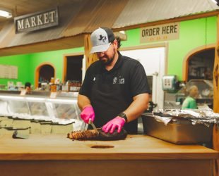 04_12_21 Tuttles Meat market-34 04_12_21 Tuttles Meat market-34